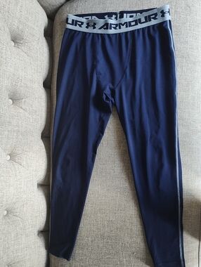 Under Armour Blue Heatgear Leggings with Gray Branded Waistband
